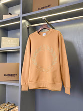 Load image into Gallery viewer, U993 BBR Oak Leaves Embroidery Crewneck Sweatshirt
