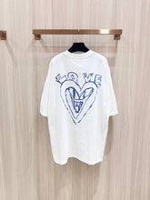 Load image into Gallery viewer, VT079 Vetements Oversized T-shirt
