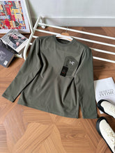 Load image into Gallery viewer, ARC162#1103 ARC Warm Keep Long Sleeve Basic Tee
