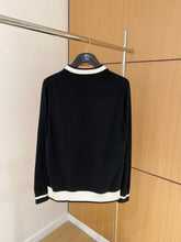 Load image into Gallery viewer, PR758 PRA Wool Sweater
