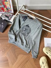 Load image into Gallery viewer, 170RL#018 Embroidery Logo Crewneck Sweatshirt
