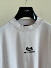 Load image into Gallery viewer, BB stacked distressed shirt
