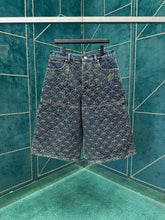 Load image into Gallery viewer, LU2165 1V Pharrell Williams Nigo Denim Shorts
