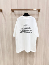 Load image into Gallery viewer, VT080 Vetements Oversized T-shirt
