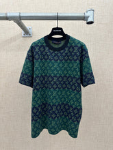 Load image into Gallery viewer, LU2162 1V Green Monogram Knitted T-shirt
