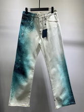 Load image into Gallery viewer, LU1551 1V Spray Monogram Jeans
