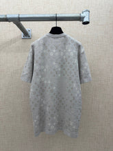 Load image into Gallery viewer, LU2161 1V Monogram Surplus Knitted T-shirt
