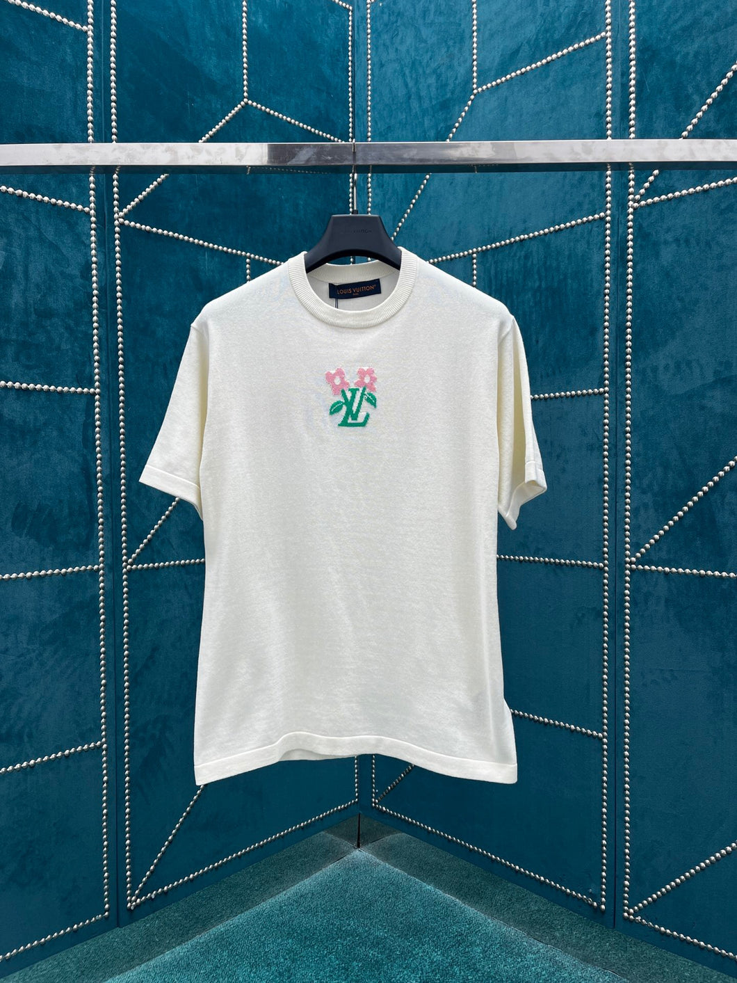 LU1604 1V Blooming Knitted T-shirt