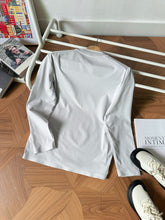 Load image into Gallery viewer, ARC162#1103 ARC Warm Keep Long Sleeve Basic Tee
