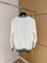 Load image into Gallery viewer, FD477 F Wool Sweater
