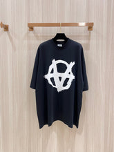 Load image into Gallery viewer, VT076 Vetements Oversized T-shirt
