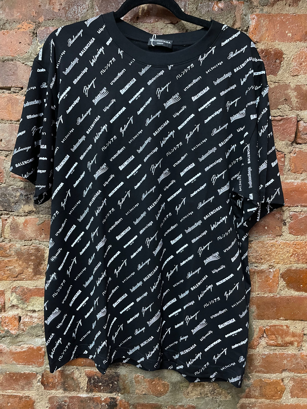 BB all over script shirt