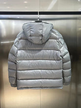 Load image into Gallery viewer, Moncler maya down 23
