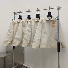 Load image into Gallery viewer, Gallery zip up tan workman jacket
