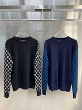 Load image into Gallery viewer, Monogram knit sleeve logo sweater
