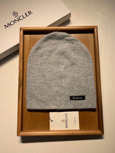 Load image into Gallery viewer, 18
