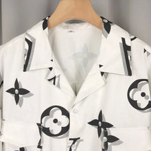 Load image into Gallery viewer, Monogram white and black set
