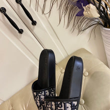 Load image into Gallery viewer, DD slides classic
