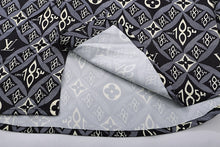 Load image into Gallery viewer, V56
