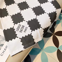 Load image into Gallery viewer, LV2022 - 17
