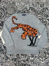 Load image into Gallery viewer, Tiger Monogram sweater
