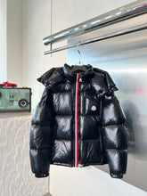 Load image into Gallery viewer, MC1598 Montbeliard MC09 Down Coat Detachable Hood
