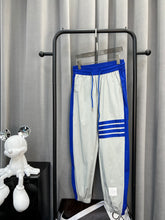 Load image into Gallery viewer, 3150
