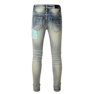 Amiri 814