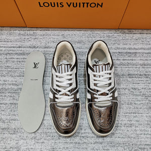 LVV trainer dark silver
