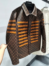 Load image into Gallery viewer, Monogram letter stripped jacket
