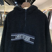 Load image into Gallery viewer, DD black furry pullover
