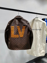 Load image into Gallery viewer, Monogram letter stripped jacket
