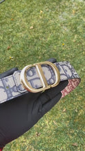 Load and play video in Gallery viewer, Dior reversible belt
