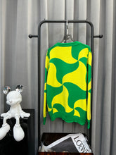 Load image into Gallery viewer, 3205
